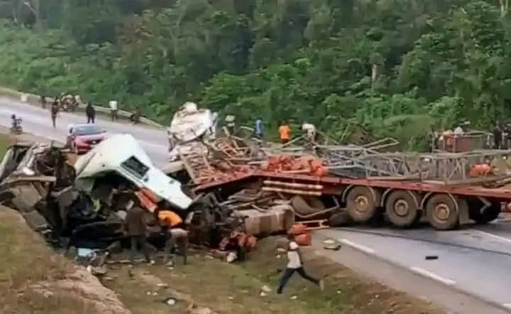 Côte d'Ivoire : Adzopé, un carambolage fait 2 morts et 12 blessés