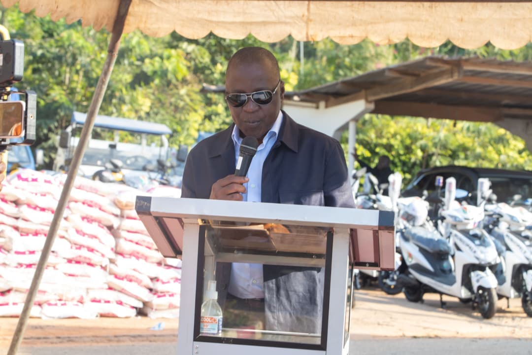 Côte d'Ivoire : Bouaké, le Député Maire Amadou Koné cadeaute ses administrés et employés