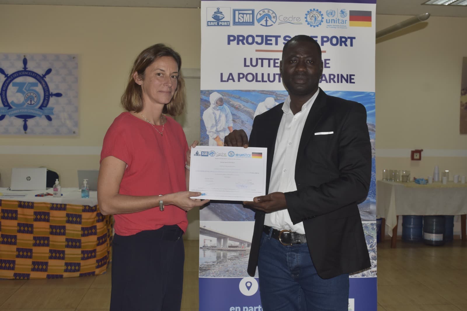 Côte d'Ivoire : Fin de stage à ISMI-ARSTM du projet SAFEPORT dans le cadre de la lutte contre la pollution marine