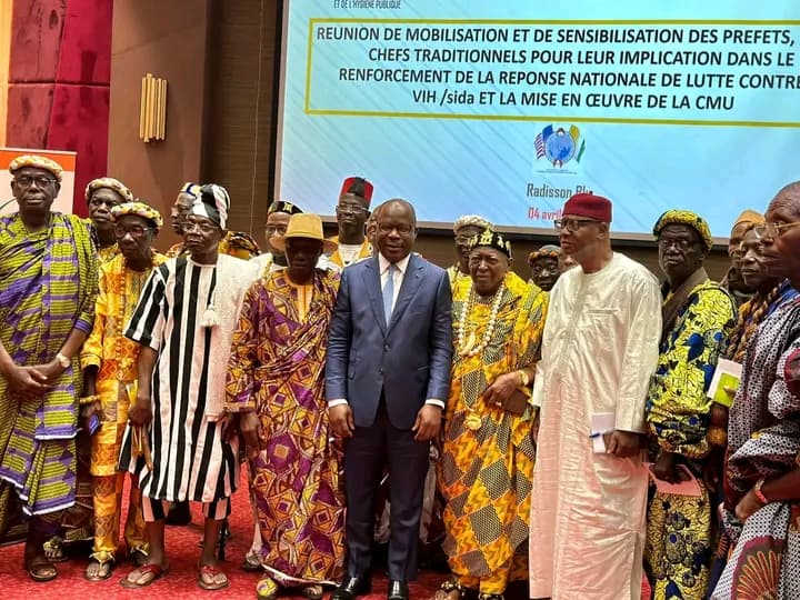 Côte d'Ivoire : Les rois et chefs traditionnels mobilisés pour la lutte contre le VIH/Sida et la promotion de la CMU