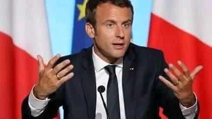 France : Macron dissout l'Assemblée nationale après une défaite électorale de son camp