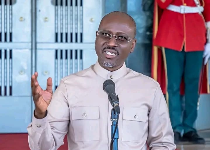 Burkina Faso : Reçu par le Président de la Transition, Guillaume Soro: « j’ai été impressionné par sa grande vue des questions sous régionales »