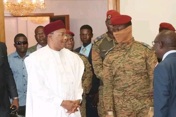 Burkina Faso : Les émissaires de la CEDEAO satisfaits des échanges avec le Capitaine Ibrahim Traoré