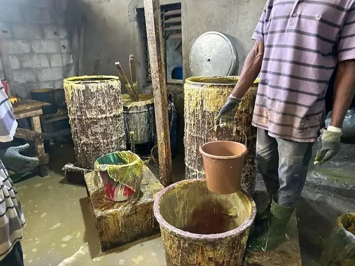 Côte d'Ivoire : Démantèlement d'un entrepôt illégal utilisé pour la fabrication et la contrefaçon de produits cosmétiques