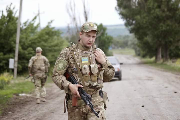 Guerre en Ukraine : Donetsk, intense combat entre l'armée russe et ukrainienne