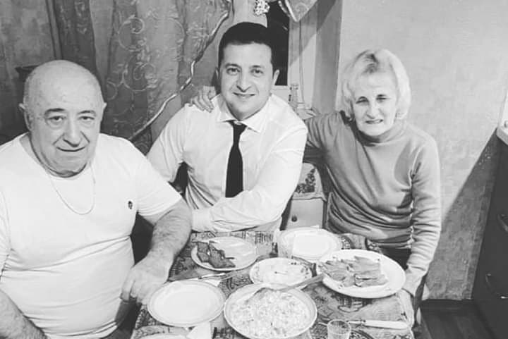 Ukraine : Zelensky dit qu’être juif est une petite partie de son identité