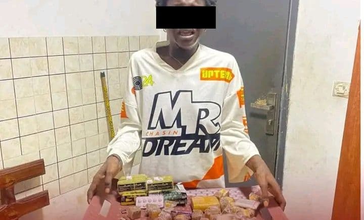 Côte d'Ivoire : Abobo, une vendeuse ambulante de drogue dans un sachet bleu interpellée