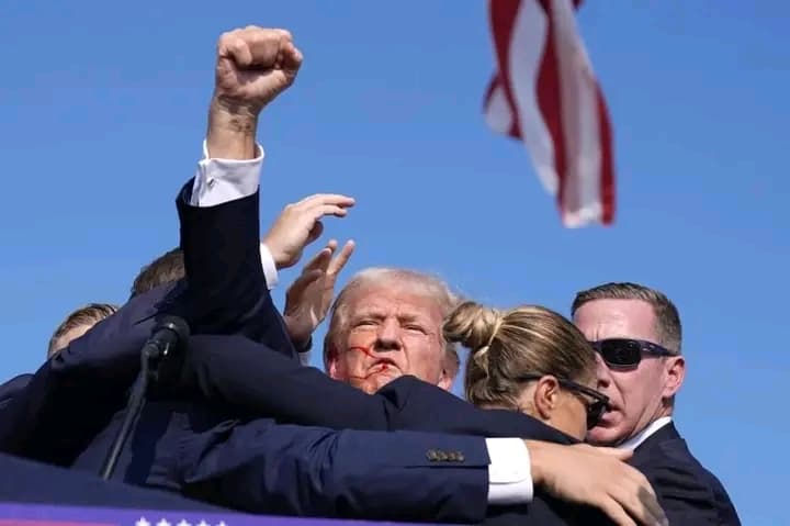 USA : Donald Trump visé par une tentative d'assassinat, blessé par des coups de feu lors d'un meeting