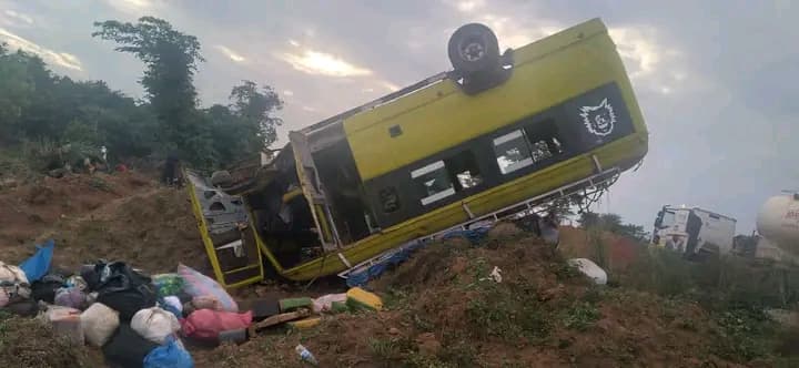 Côte d'Ivoire : Duékoué, une collision entre deux véhicules fait 15 victimes