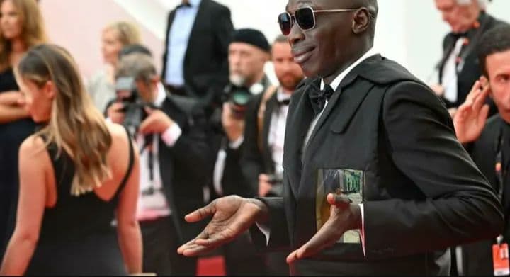 Sénégal : Le Tiktokeur sénégalais Khaby Lame le plus suivi du monde invité au festival de Cannes