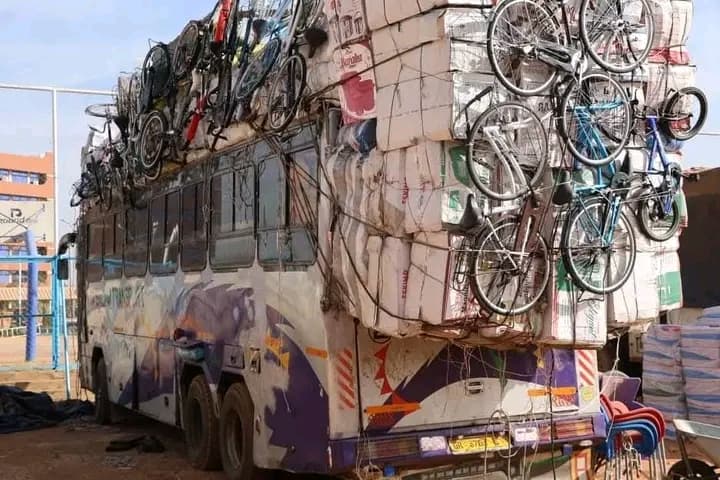 Burkina Faso : Axe Ouaga–Bittou, la Douane saisit plus de 900 cartons de médicaments prohibés