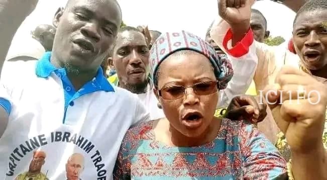 Burkina Faso : Communiqué de la coordonnatrice du Mouvement M30 NAABA WOBGO dame Monique Yeli Kam
