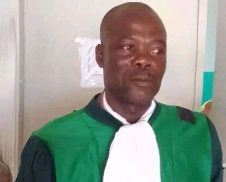 Côte d'Ivoire : Kouamé Kouadio, un chauffeur de la SOTRA obtient son doctorat à l'UAO de Bouaké