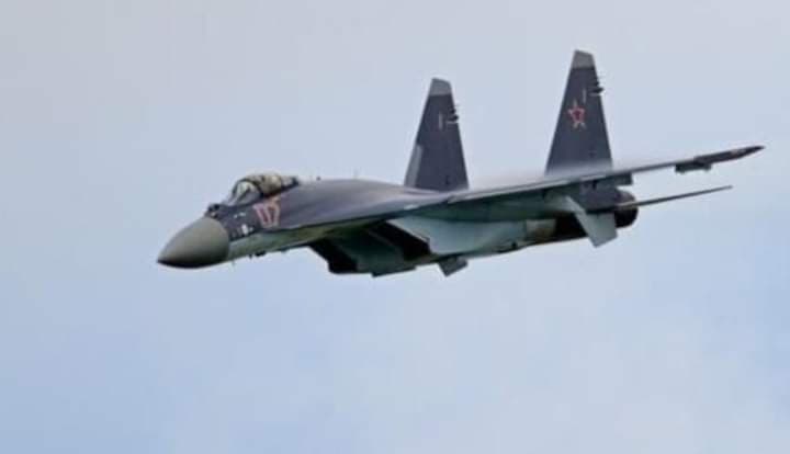 Asie : Tension dans les airs, la Chine et la Russie font voler leurs avions au-dessus des mers du Japon en pleine visite de Joe Biden
