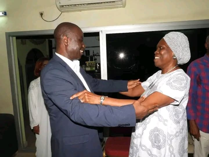 Côte d'Ivoire : Le Général Dogbo Blé libre, Simone Ehivet Gbagbo retrouve son « fils »