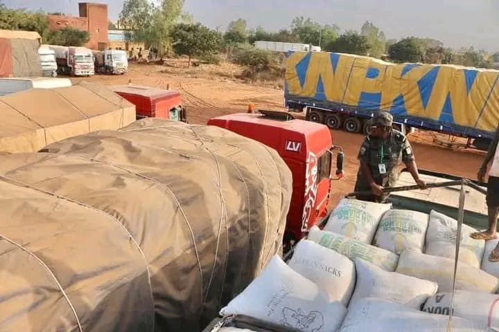 Burkina Faso : 23 camions exportant illégalement des céréales interceptés