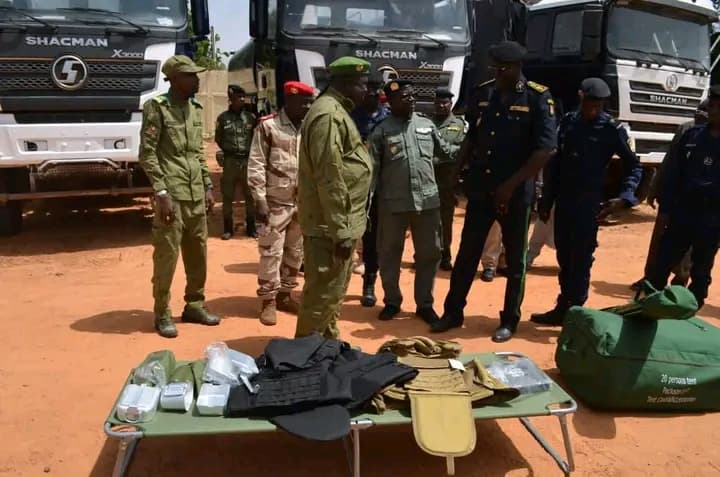 Niger : La Police et la Garde Nationale dotées à nouveau de matériels et autres équipements militaires