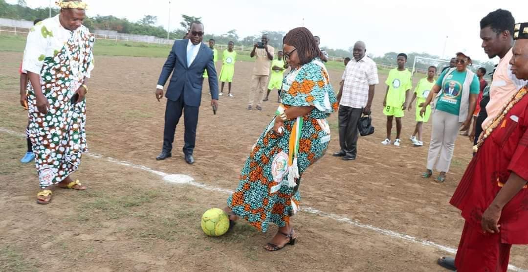 Côte d'Ivoire : Dimbokro, le tournoi de football U15 de la Première Dame Dominique Ouattara a démarré