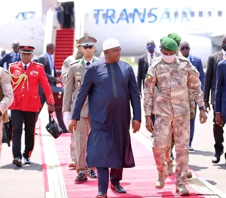 Mali : Le Président Assimi Goïta reçoit une délégation de haut niveau de la CEDEAO