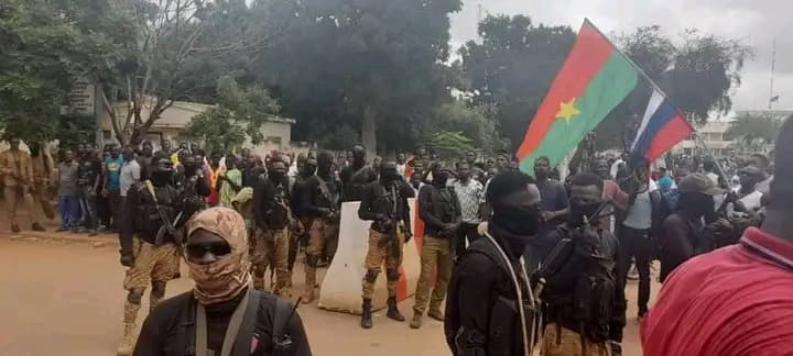 Burkina Faso : Fin du bras de fer militaire après la démission de Damiba, place aux opérations contre les terroristes