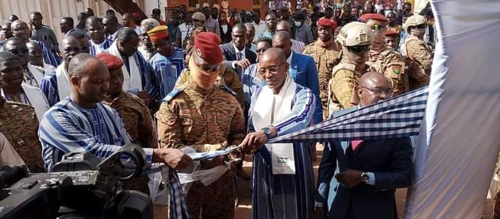 Burkina Faso : 16è édition du SIAO, la Côte d'Ivoire pays invité d'honneur brille par l'absence d'une autorité officielle à l'ouverture