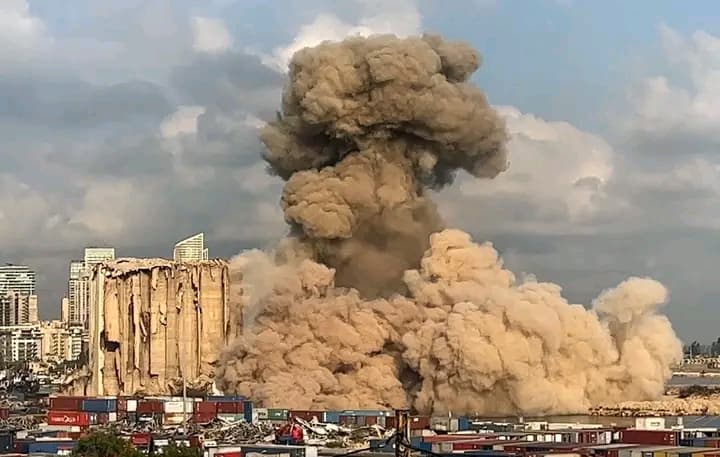 Liban : Beyrouth, nouvel effondrement, deux ans après la catastrophe