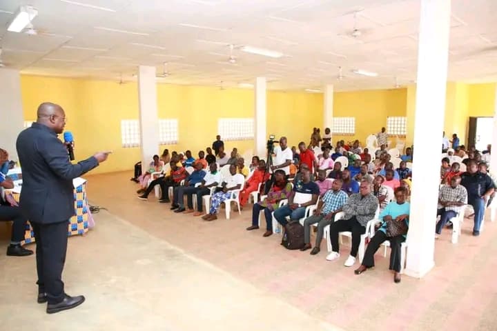 Côte d'Ivoire : Prikro, Jean Claude Kouassi échange sur le développement avec les enseignements du département