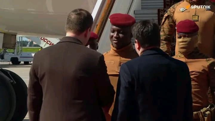 Burkina Faso : Le Président Ibrahim Traoré en Russie, une rencontre attendue avec Vladimir Poutine