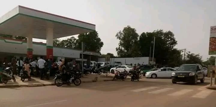 Burkina Faso : La SONABHY annonce la baisse de 40% les quantités de gasoil distribuées dans les prochaines 72h