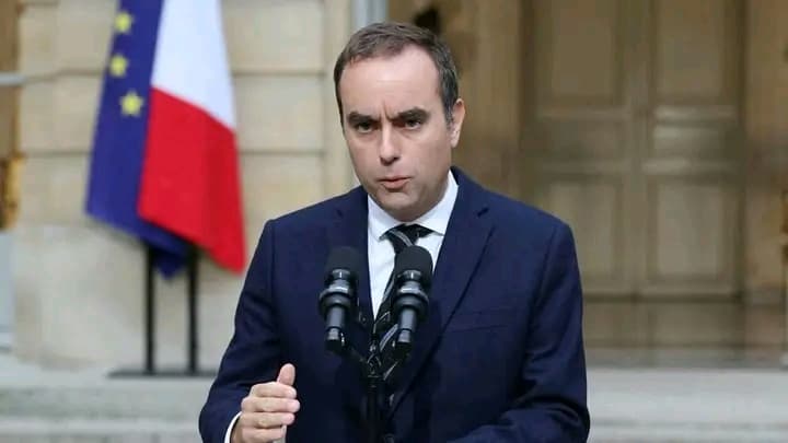 France : 12 heures après avoir formé son gouvernement, Sébastien Lecornu démissionne