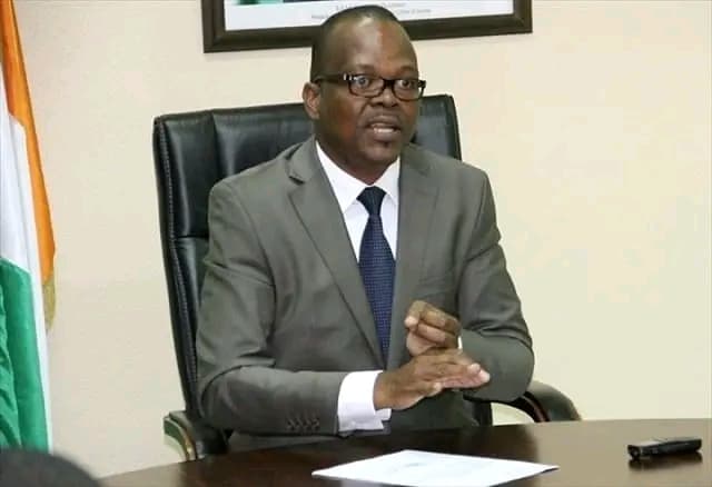Côte d'Ivoire : Affaire "La carte Cmu ne sert à rien", Alain Lobognon répond sèchement à Billon