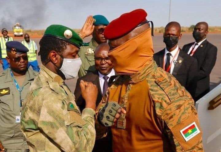 Mali : Le Président du Faso Ibrahim Traoré en visite d’amitié et de travail à Bamako
