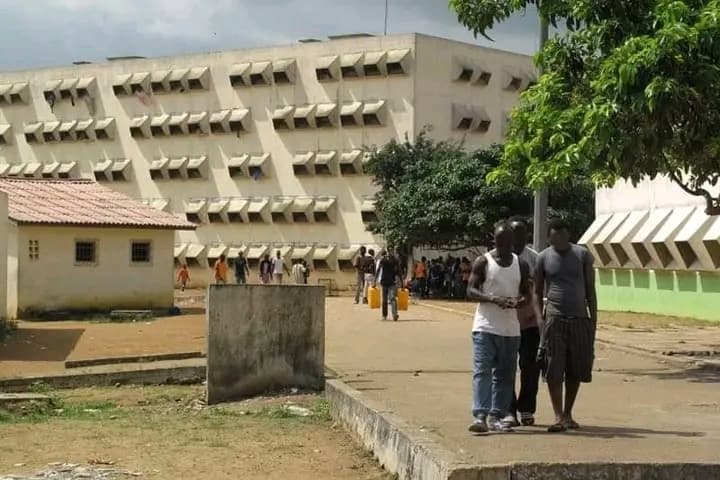 Côte d'Ivoire : Un franco-sénégalais, caïd de la drogue s'évade de la MACA au vu et au su de certains agents