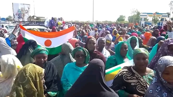 Niger : Des milliers de femmes nigériennes sorties nombreuses pour dire non à l'armée française