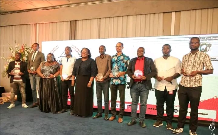 Côte d'Ivoire : Neuf lauréats et un prix spécial spécial décerné à la presse à la 2e édition des Awards de la Fonction publique