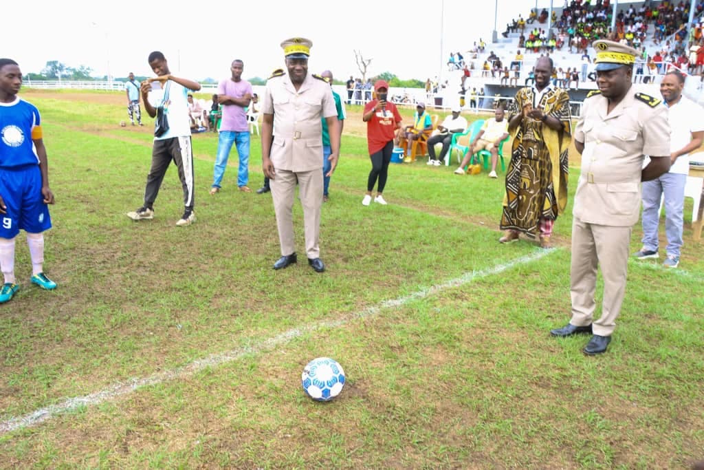 Côte d'Ivoire : Dimbokro, lancement du tournoi de football U15 de la première Dame Dominique Ouattara