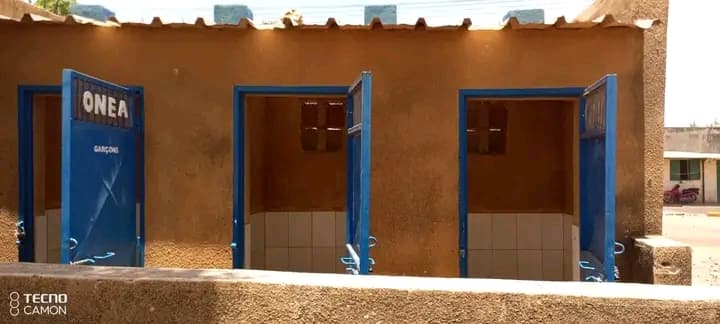 Burkina Faso : Gourma, un bébé retiré vivant du fond d'une latrine