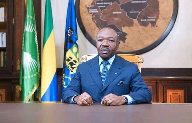 Gabon: Ali Bongo Ondimba touchait un salaire de 270 millions fcfa par mois
