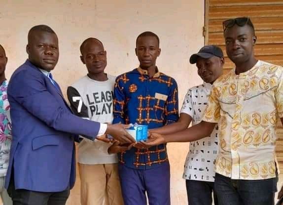 Côte d'Ivoire : Daoukro, une ONG apporte de l'espoir à l'école primaire de Kongoti