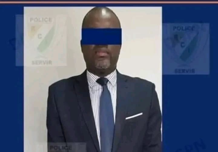 Côte d'Ivoire : À Abidjan, un agent de banque conduit devant le parquet pour outrage à un policier