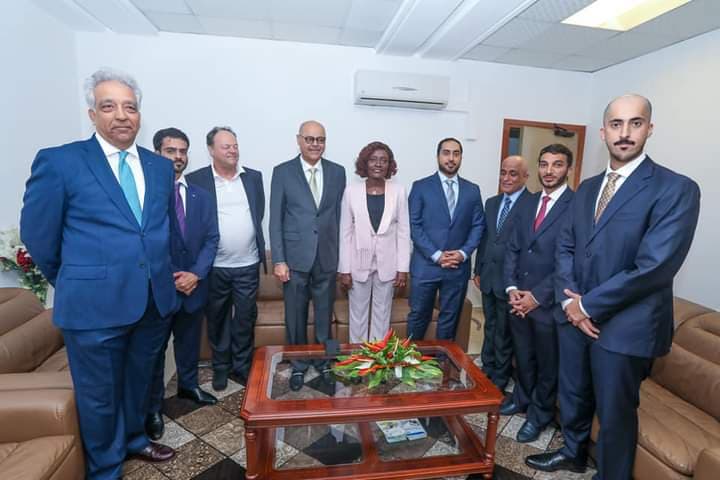 Côte d'Ivoire : Boundiali, usine de transformation de cajou, Mariatou Koné et le patron d'AlSayeg Group font les derniers réglages