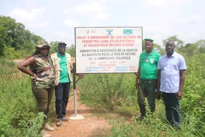 Côte d'Ivoire : Le CUGF de Kani-Bandama rouge et ses collaborateurs désignés meilleurs agents du projet Ageroute par le DG de la SODEFOR