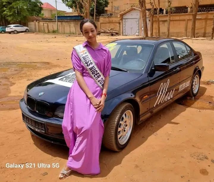 Niger : La voiture de la Miss fait polémique