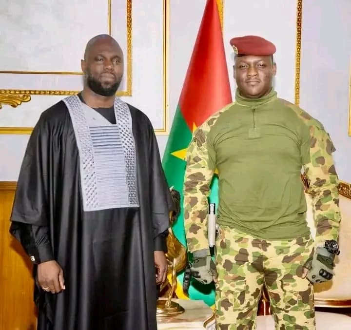Burkina Faso : Le président Ibrahim Traoré reçoit Kemi Seba