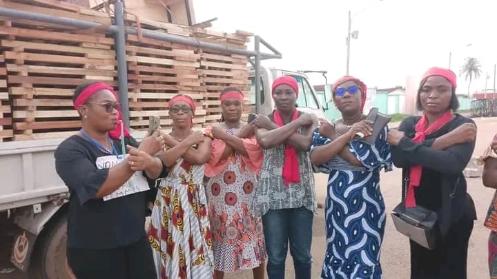 Côte d'Ivoire : Suite à l'assassinat de l'institutrice à Man, ses collègues de Daoukro marchent contre la violence
