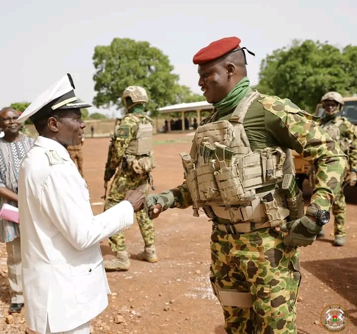 Burkina Faso : Sécurisation du pays, le Chef de l’Etat à Fada N’Gourma