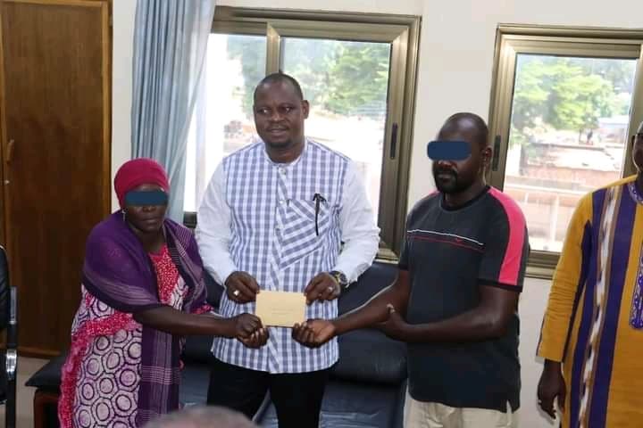 Burkina Faso : Les détenus de la prison de Bobo-Dioulasso remettent 76 200 f pour l'effort de paix