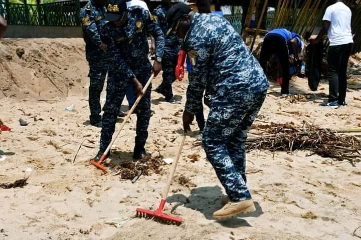 Côte d'Ivoire : JMM 2023, opération plage propre à Jacqueville