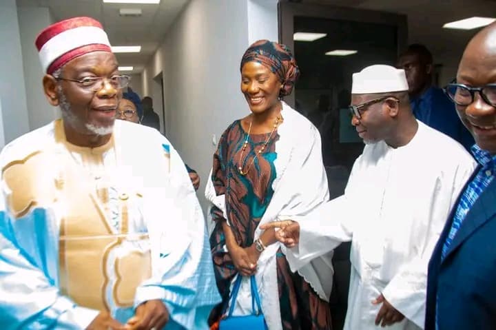 Côte d'Ivoire : Visite au président du COSIM, Madame Nady Bamba Gbagbo reçoit les bénédictions du Cheick Aïma Ousmane Diakité