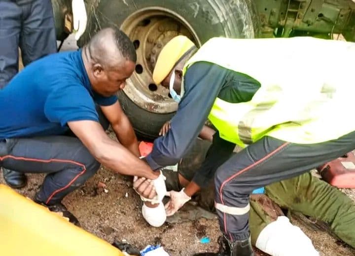 Côte d’Ivoire : Azaguié, un accident entre un Massa et un poids lourd fait 4 morts et des dizaines de blessés